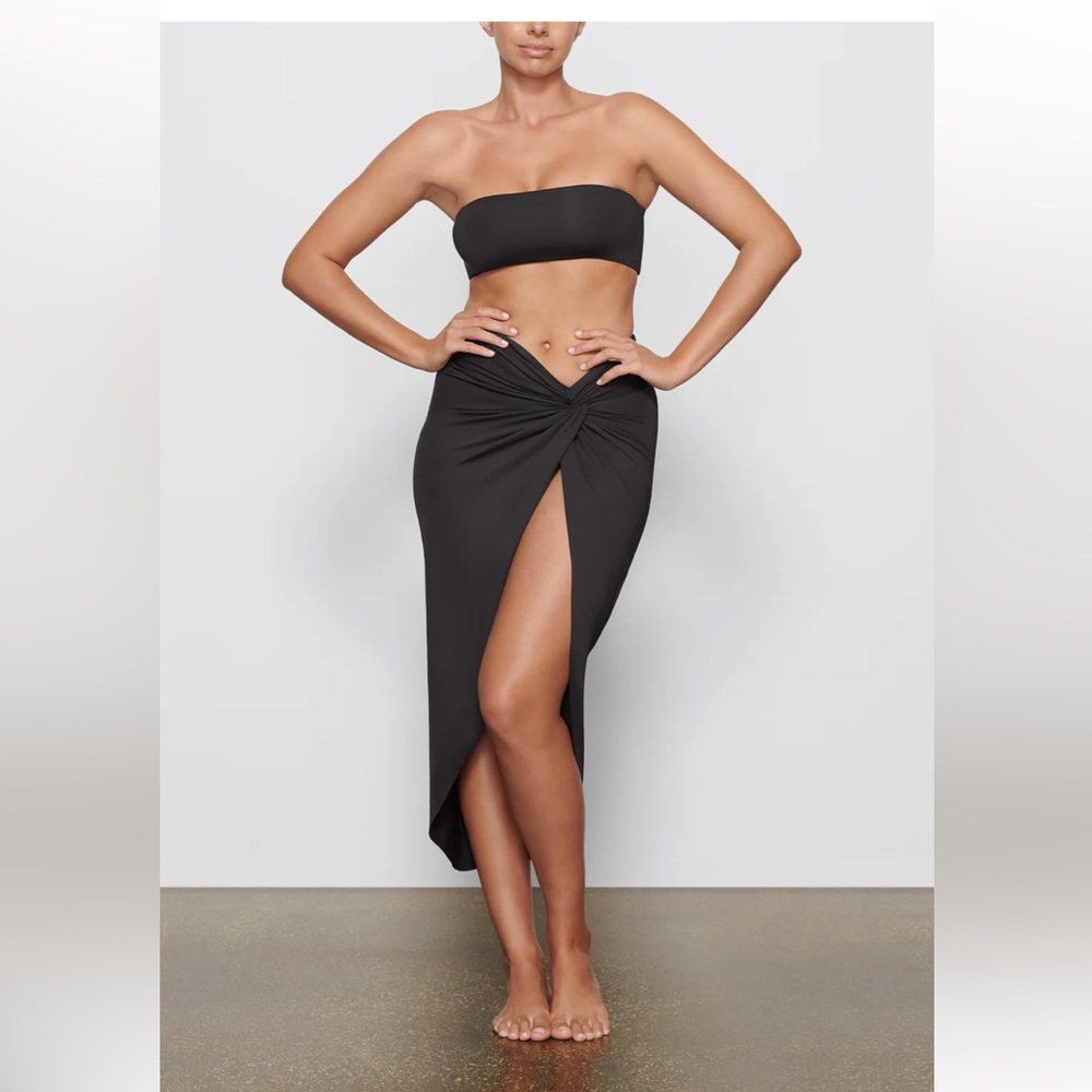 SKIMS Black Twist-Front Swim Sarong